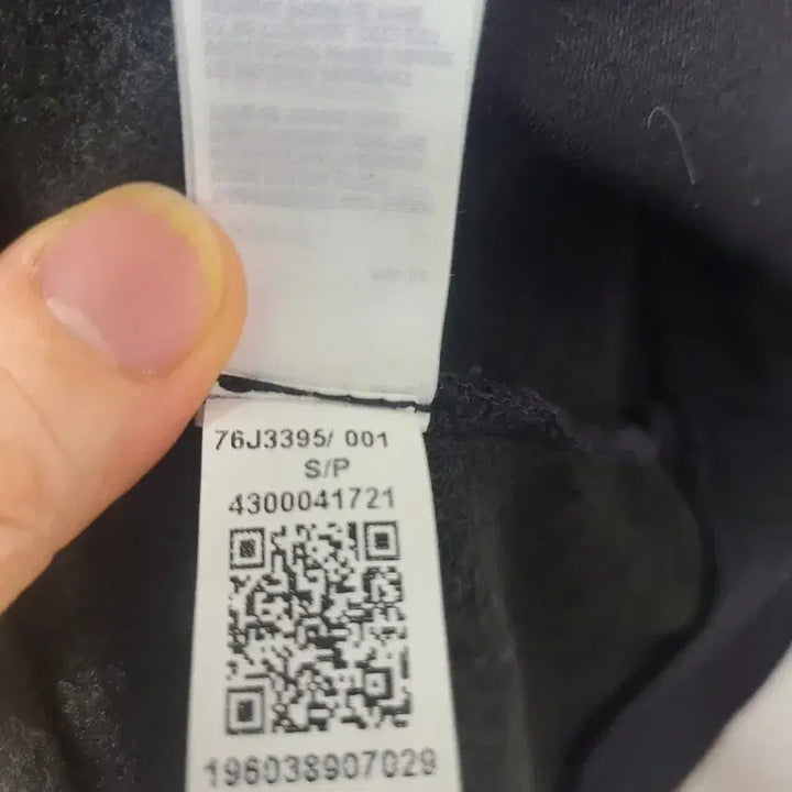 [BUNJANG] Tommy Hilfiger Black Hooded Long Fleece Dress / 타미힐피거 블랙 후드 롱 기모원피스