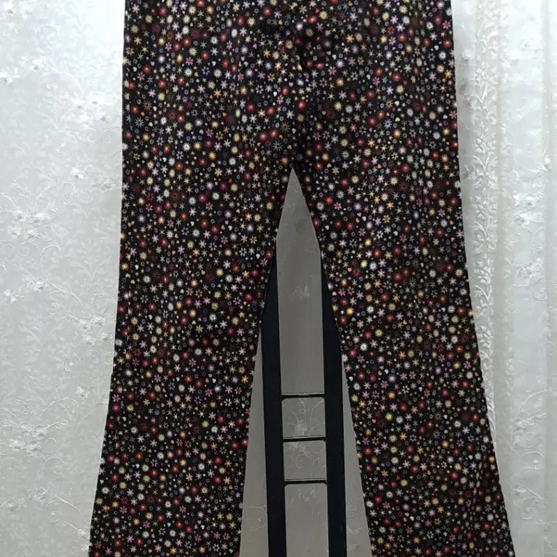 [BUNJANG] KOOKAI M Pants / KOOKAI  예쁜 면 꽃바지 M 새제품