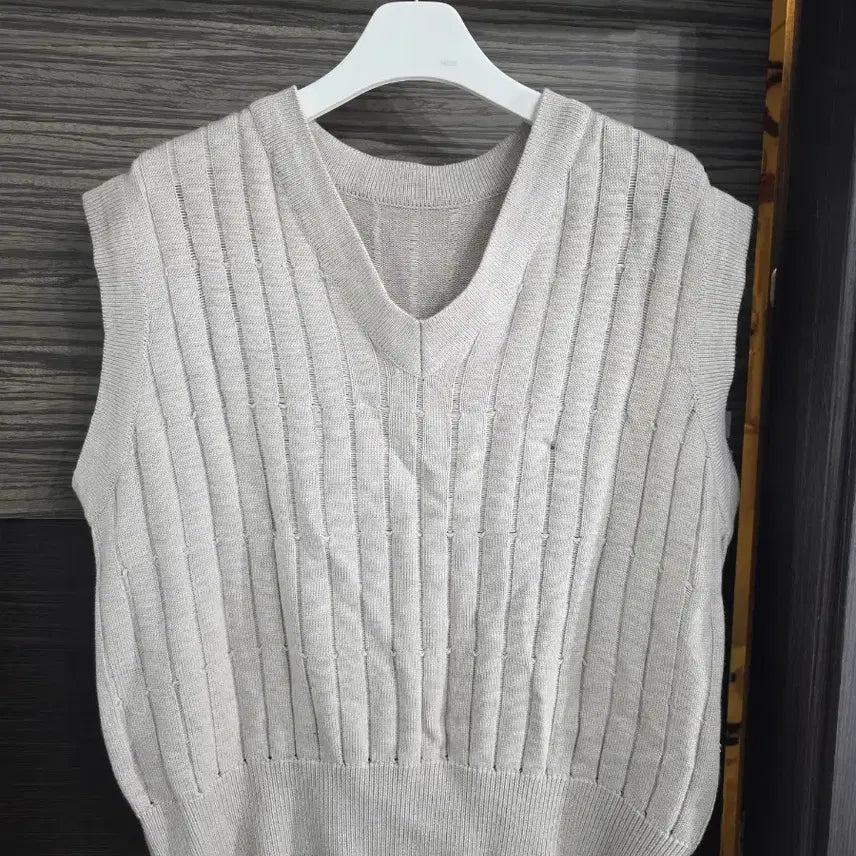 [BUNJANG] Youth Ecru Knit Vest M / 유스 니트베스트 에크루 M 판매합니다.