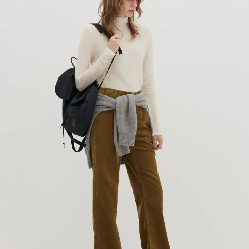 [BUNJANG] Lowclassic Corduroy Boot-Cut Pants / Lowclassic 로우클래식 코듀로이 팬츠