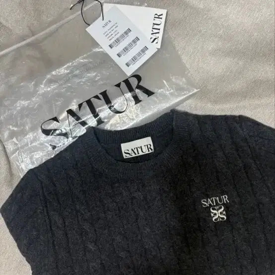 [BUNJANG] Seter Cable Knit Sweater / 세터 니트