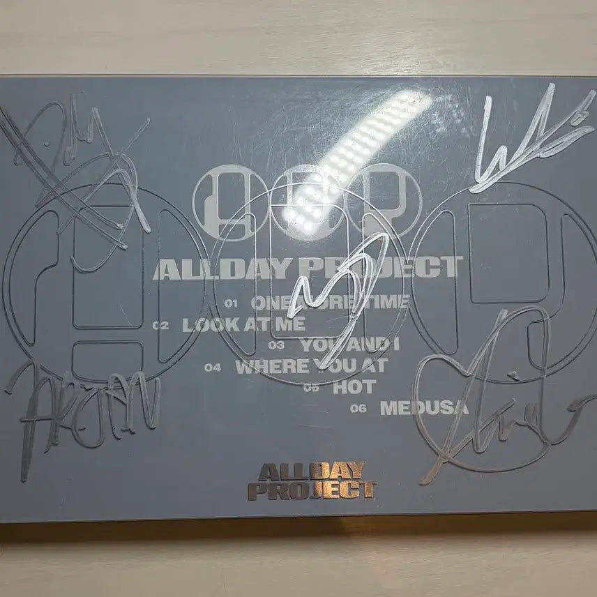 올데프 올데이프로젝트 친필 싸인앨범 팔아요!!