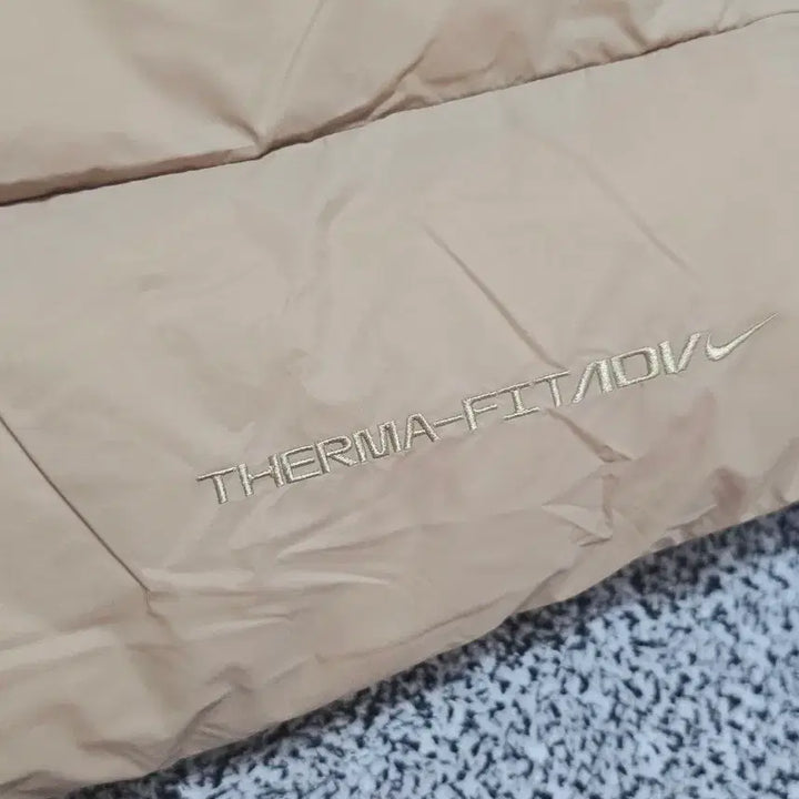 [BUNJANG] Nike ACG Luna Lake Padded Jacket Beige 2XL / 새상품)나이키 ACG 패딩 자켓 베이지 루나레이크 2xl 판매합니다.