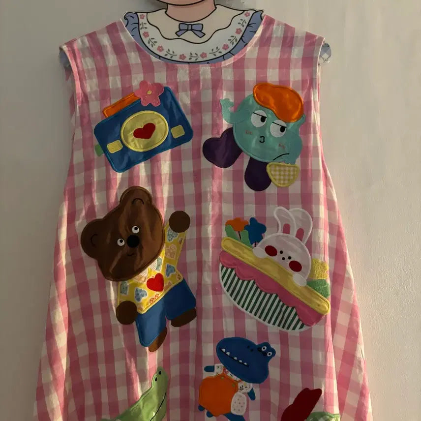 [BUNJANG] Pink Check Embroidered Long Sleeveless Dress / 귀여운 자수 핑크 체크 롱 민소매 원피스 빈티지