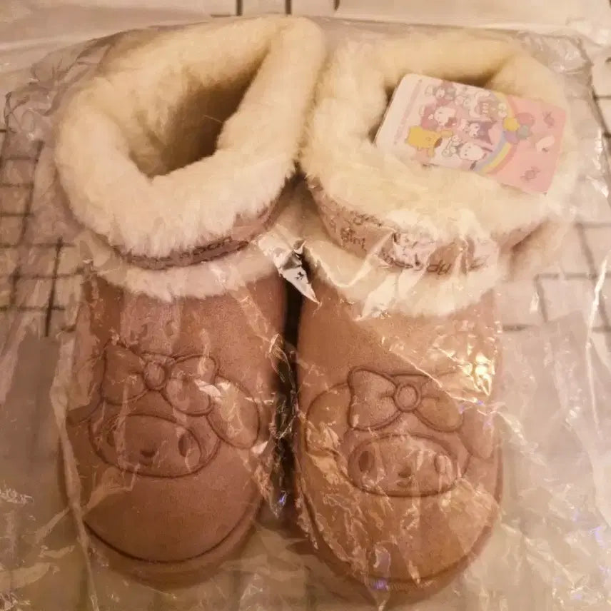 [BUNJANG] My Melody Faux Fur Ugg Boots (260mm) / 마이멜로디 털 어그부츠 260mm (새상품)