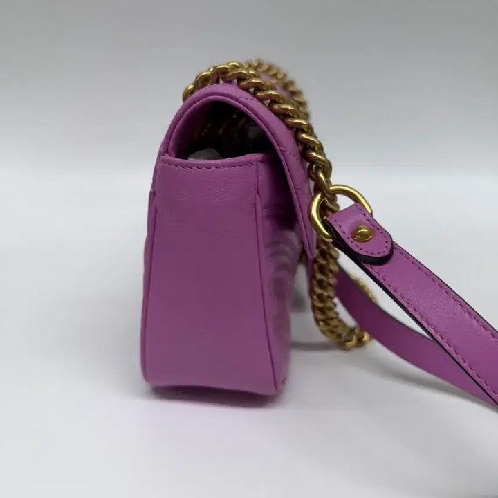 [BUNJANG] Gucci Marmont Matelasse Mini Shoulder Bag / 구찌 마몬트 마틀라세 미니 숄더백