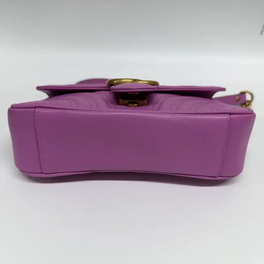 [BUNJANG] Gucci Marmont Matelasse Mini Shoulder Bag / 구찌 마몬트 마틀라세 미니 숄더백