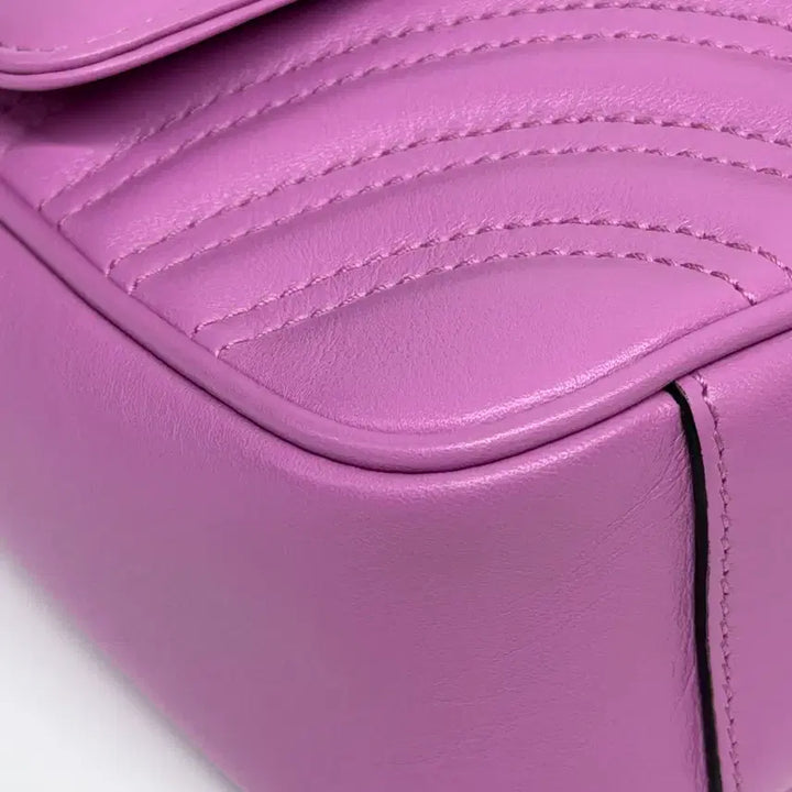 [BUNJANG] Gucci Marmont Matelasse Mini Shoulder Bag / 구찌 마몬트 마틀라세 미니 숄더백