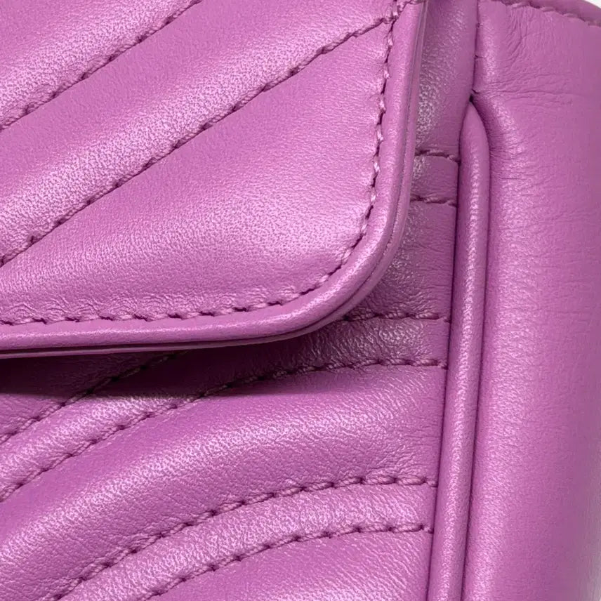 [BUNJANG] Gucci Marmont Matelasse Mini Shoulder Bag / 구찌 마몬트 마틀라세 미니 숄더백