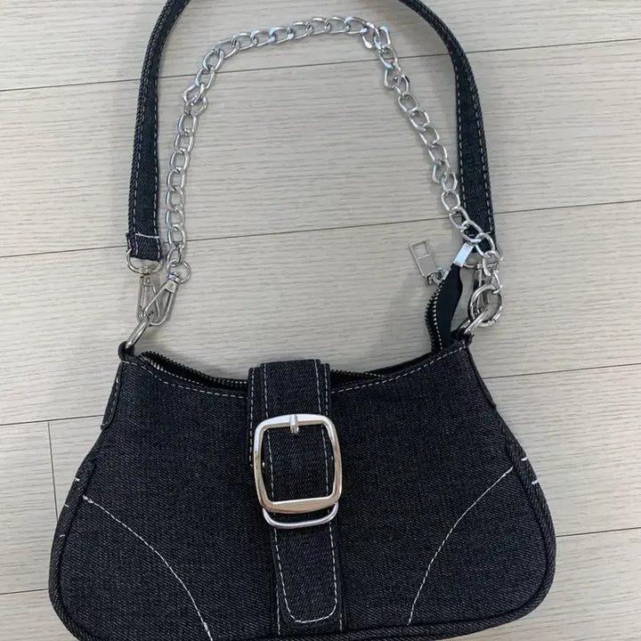 [BUNJANG] Ably Denim Y2K Shoulder Bag / 에이블리)데님 숄더백Y2K 데님 벨트 체인 호보숄더