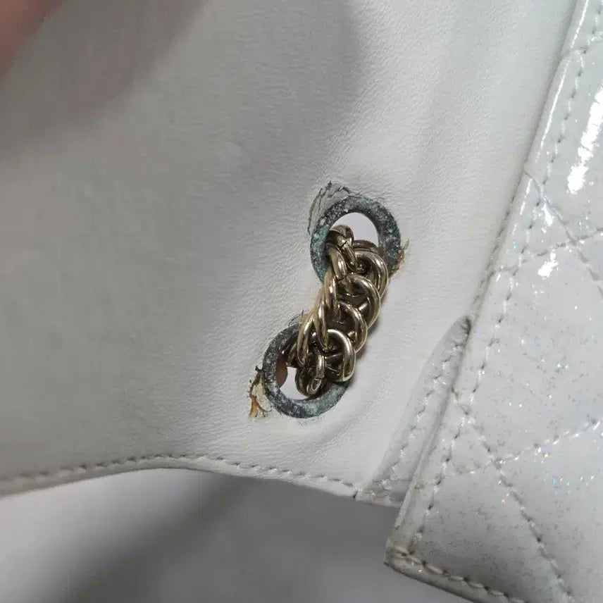 [BUNJANG] Chanel Patent Flip Bag / 샤넬 페이던트 플립백