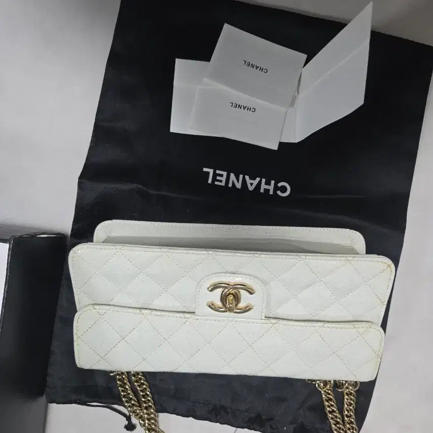 [BUNJANG] Chanel Patent Flip Bag / 샤넬 페이던트 플립백