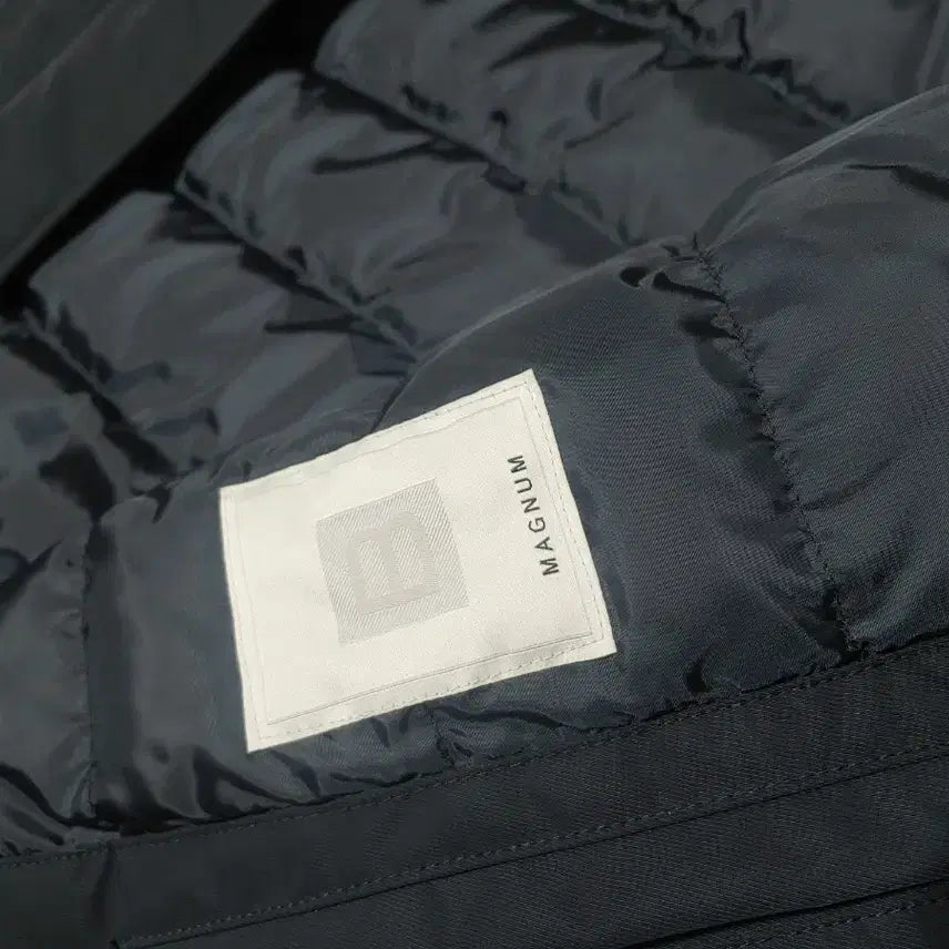 [BUNJANG] Bon Magnum Navy Goose Down Jacket 105 / bon 매그넘 네이비 구스다운점퍼 105