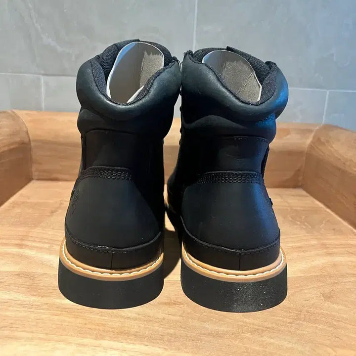 [BUNJANG] Timberland NewMarket Mid Lace Boots 270 / 팀버랜드 뉴마켓 미드 레이스 부츠 270,275