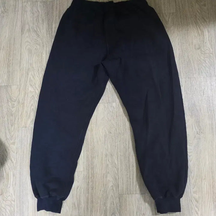 [BUNJANG] IAB STUDIO 21ss Sweatpants Navy / 택포)아이앱 스튜디오 스웨트팬츠 네이비 - 21ss