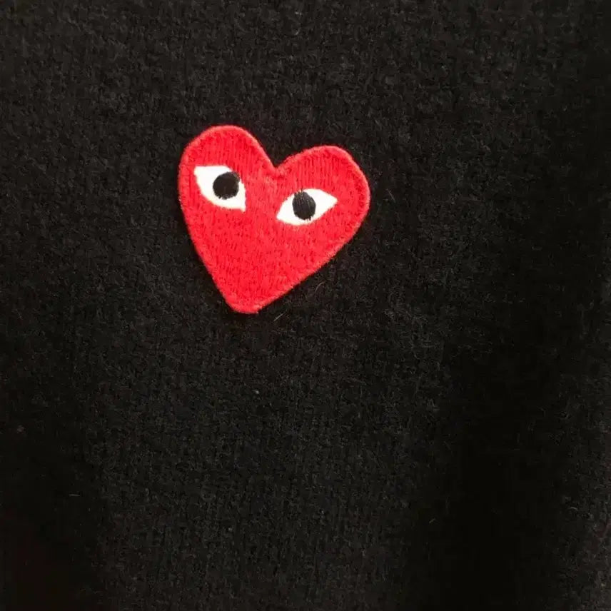 [BUNJANG] Comme des Garcons V-Neck Wool Knit Sweater / 꼼데가르송 정품 브이넥 울니트
