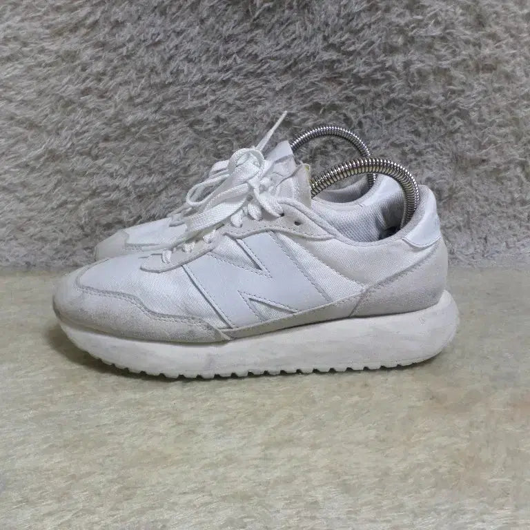 [BUNJANG] New Balance 237 White Sneakers / 후루룩구제 235 뉴발란스 237 화이트 운동화 중고 신발