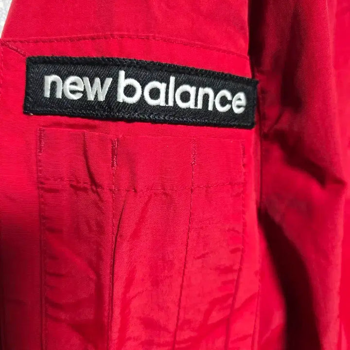 [BUNJANG] New Balance Windbreaker Jacket / 뉴발란스 바람막이 팔아요