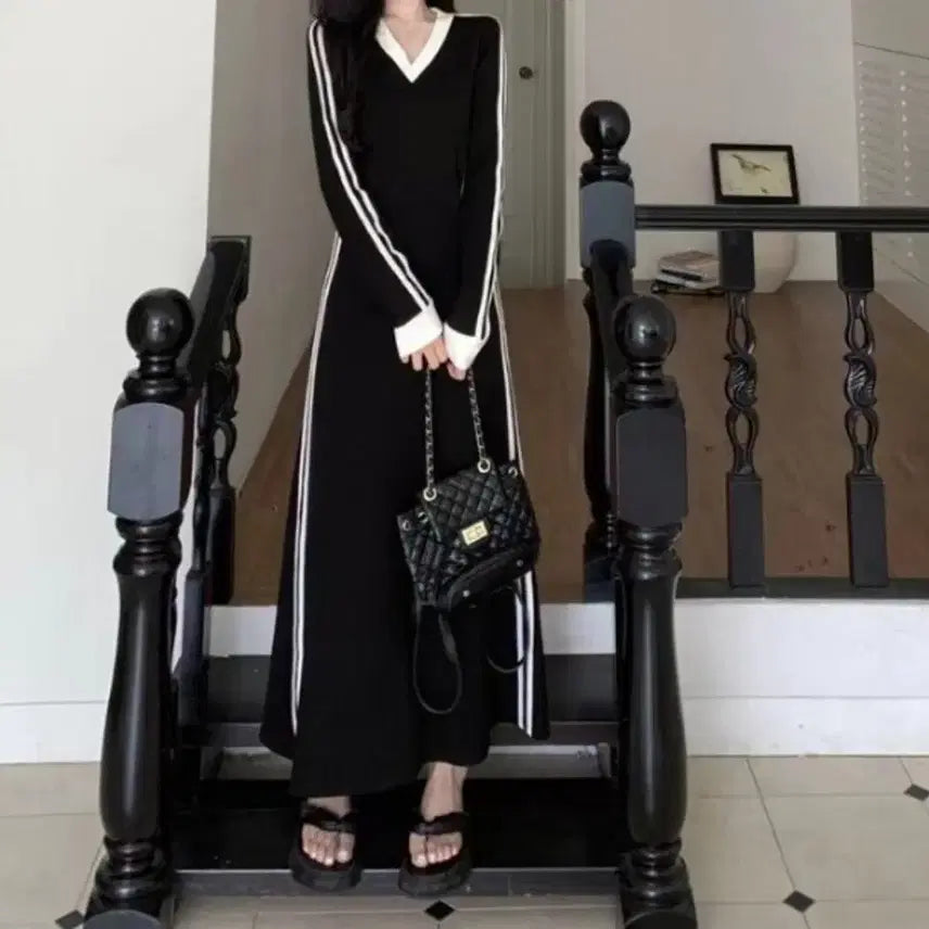 [BUNJANG] V-Neck Color Block Slim Dress / 브이넥 배색 슬림 원피스(44-55)