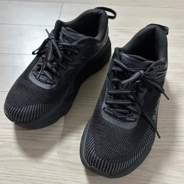 [BUNJANG] Hoka Bondi 7 Running Shoes / 호카 본디 7 1110531-BBLC