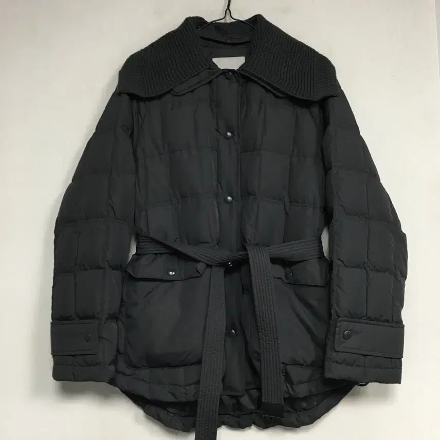 [BUNJANG] VOV Quilted Goose Down Padded Jacket / 23 VOV 보브 니트카라 퀼팅 구스 패딩 55