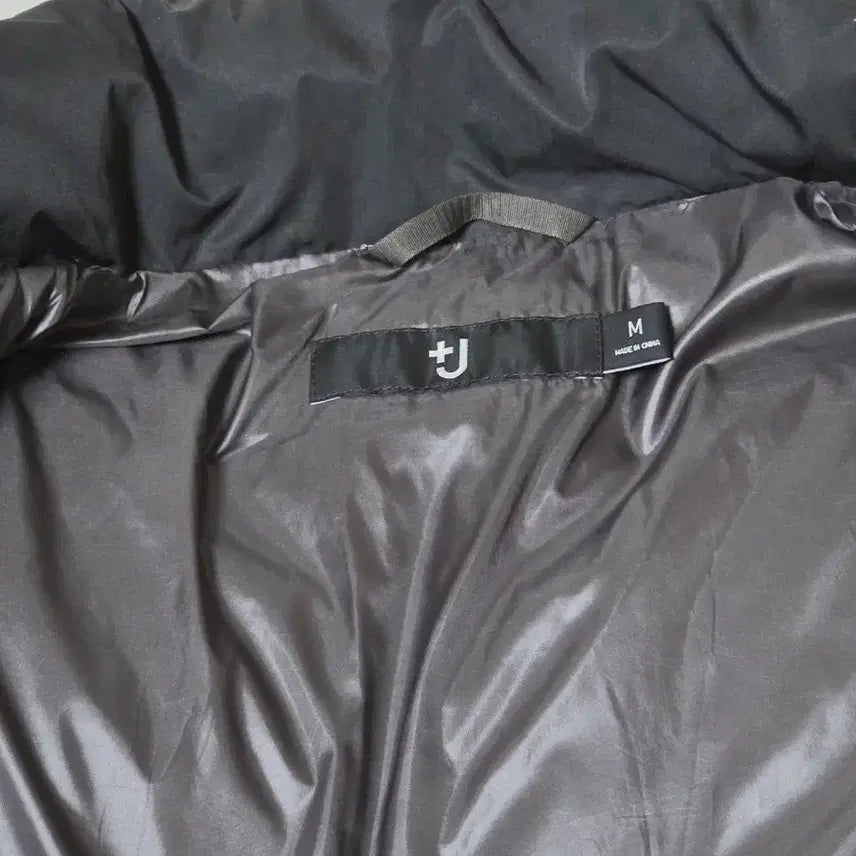 [BUNJANG] Uniqlo +J Padded Jacket - Black - Size M / 유니클로 질샌더 패딩 M사이즈 블랙