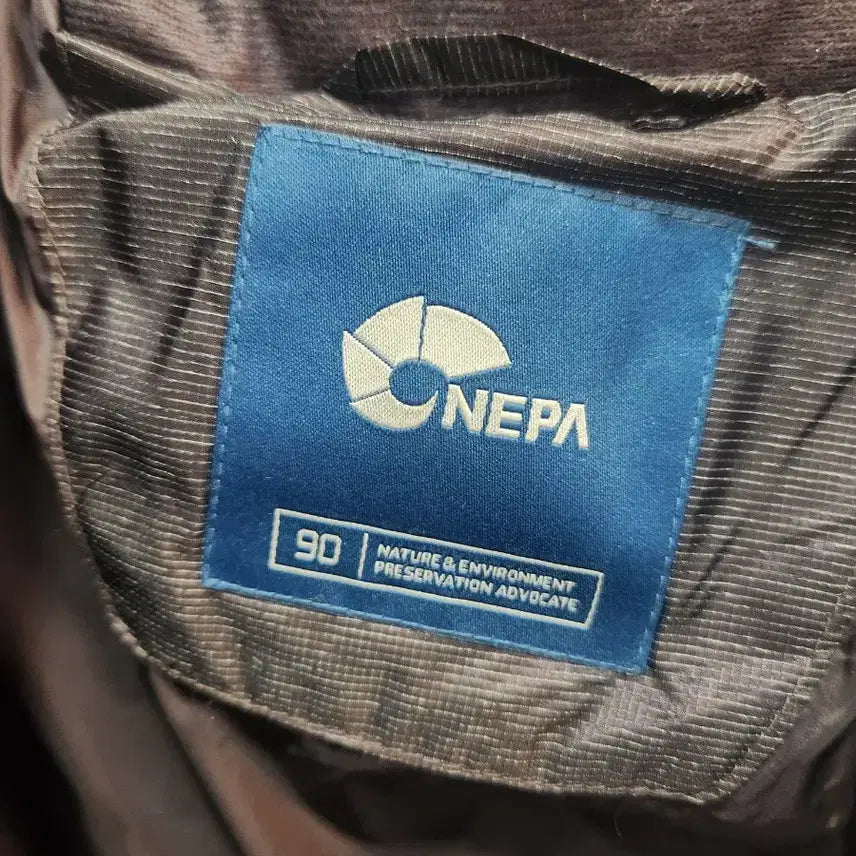 [BUNJANG] Nepa Women's Lightweight Padded Jacket / 네파 경랑패딩(90)