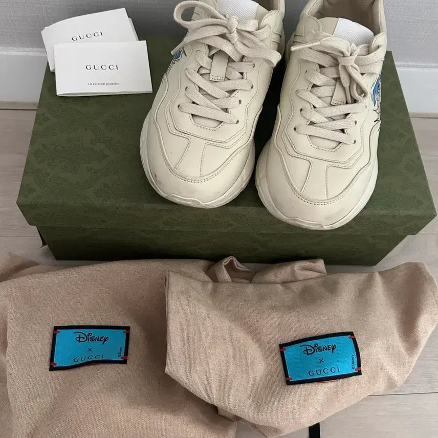 [SOLD OUT] 풀박)구찌 디즈니 라이톤 스니커즈