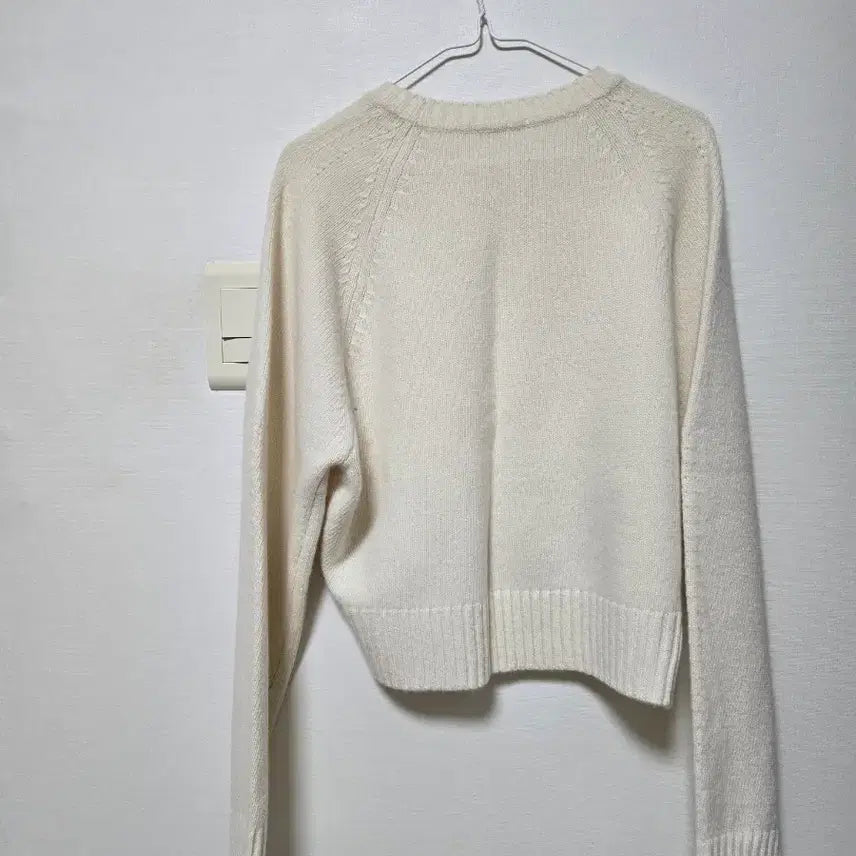 [BUNJANG] Lee Lounge Knit Ivory / 리운지 니트 아이보리