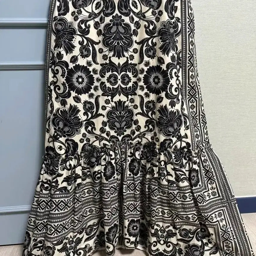 [BUNJANG] Time Skirt - Size 66 - Skirt / 타임스커트 팝니다