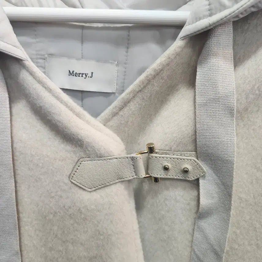 [BUNJANG] Mary J Cape Coat / 메리제이 케이프형 코트