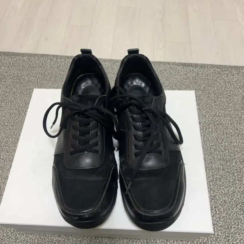 [BUNJANG] 270 Uven_Black / [270] 요위 Uven_Black