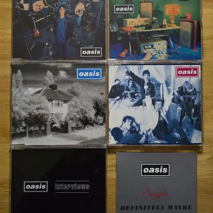 [BUNJANG] CD 음반 oasis Definitely Maybe 싱글 박스 세트 / CD 음반 oasis Definitely Maybe 싱글 박스 세트