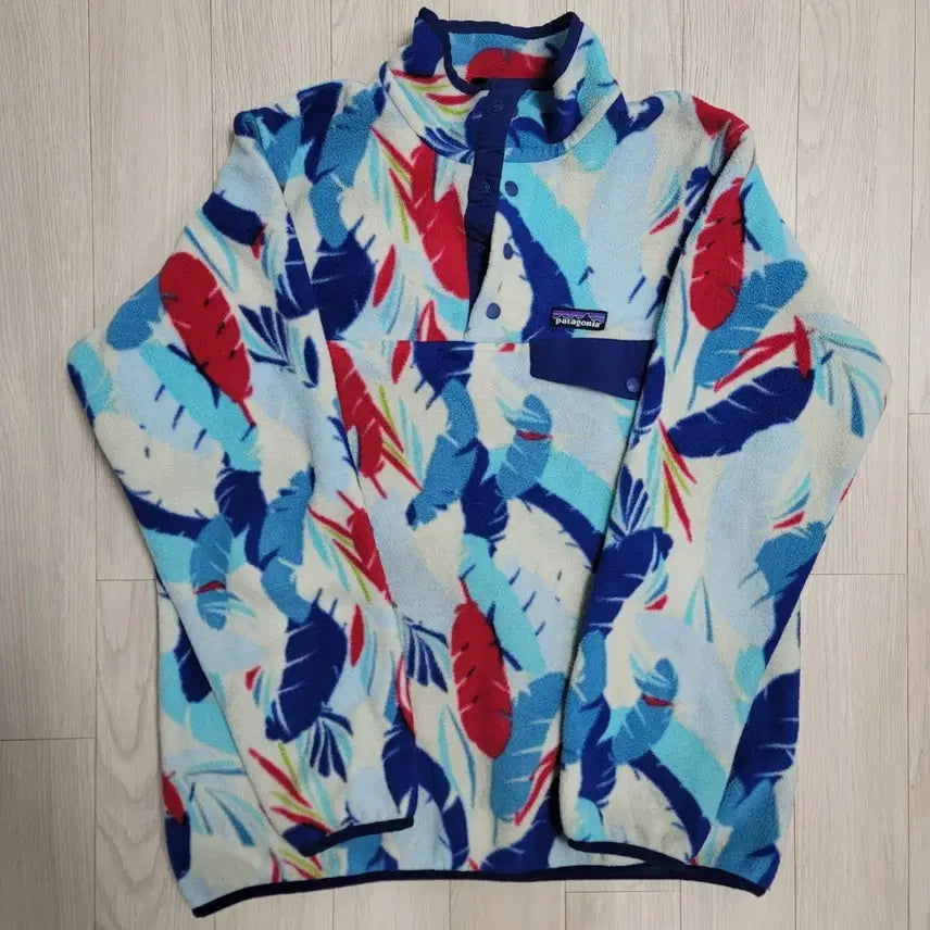 [BUNJANG] Patagonia Synchilla Lightweight Feather Pattern Fleece Jacket / [우먼 L] <상태A급> 파타고니아 신칠라 라이트웨이트 페더깃털패턴