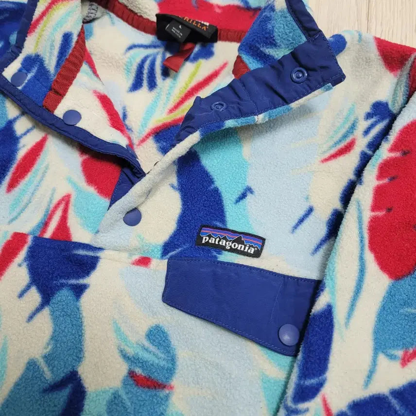 [BUNJANG] Patagonia Synchilla Lightweight Feather Pattern Fleece Jacket / [우먼 L] <상태A급> 파타고니아 신칠라 라이트웨이트 페더깃털패턴