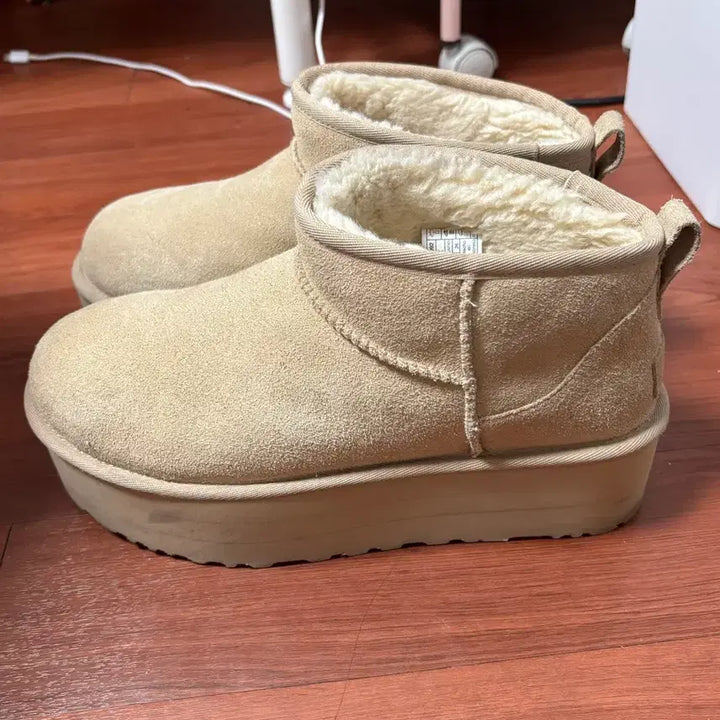 [BUNJANG] UGG Classic Ultra Mini Platform Mustard Seed / (W) 어그 클래식 울트라 미니 플랫폼 머스타드 시드