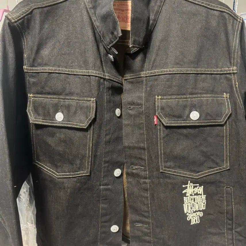 [BUNJANG] Stussy Levi's Crispy Rinse Trucker Jacket - XL / 스투시 리바이스 크리스피 린스 트러커자켓 새삥과같아요 팔아요