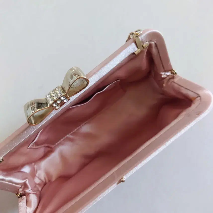 [BUNJANG] Pink Beaded Bag / 리본 장식 핑크 비즈 백
