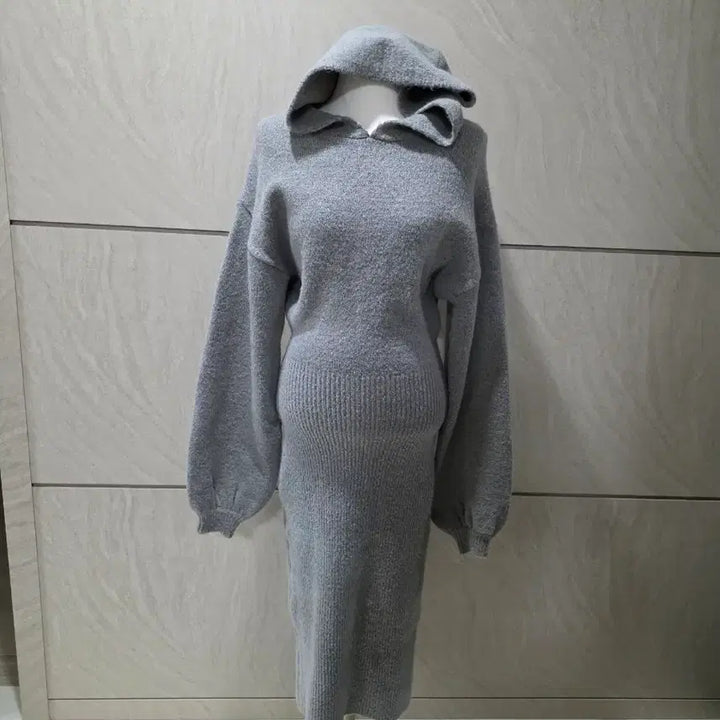 [BUNJANG] Hoodie Knit Dress (Size 55-77) / 여리여리 몸매라인 살아나는 후드 니트 원피스 (55~77)