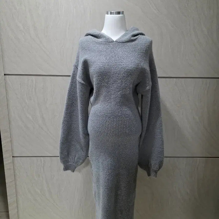 [BUNJANG] Hoodie Knit Dress (Size 55-77) / 여리여리 몸매라인 살아나는 후드 니트 원피스 (55~77)