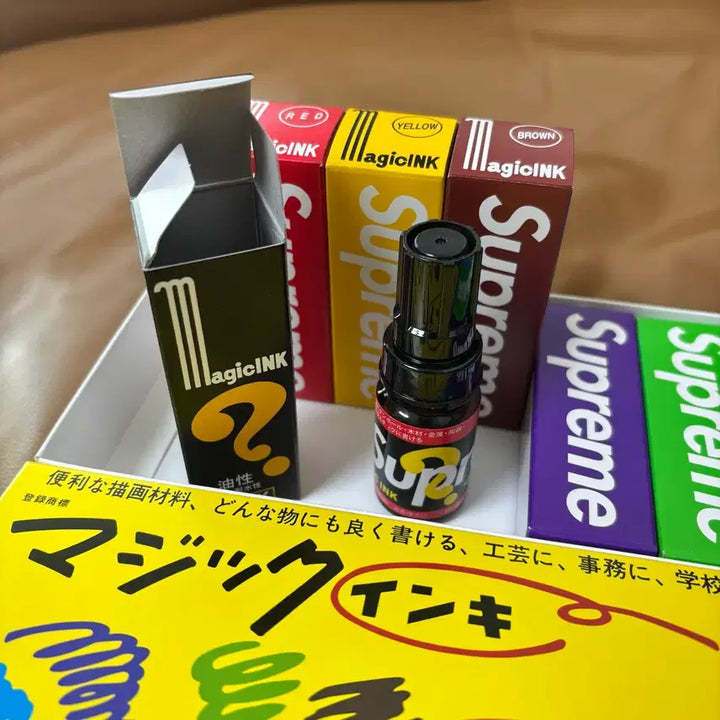 [BUNJANG] Supreme Magic Ink Marker Set / 슈프림 매직 잉크 마커 세트 인테리어 소품