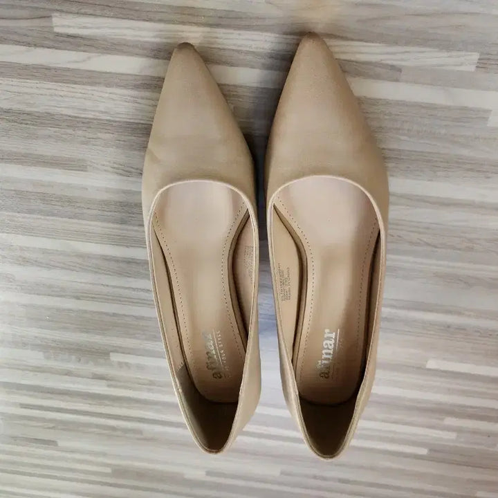 [BUNJANG] 5cm Beige Pumps 235 / 베이지색 펌프스 구두 5센치 235