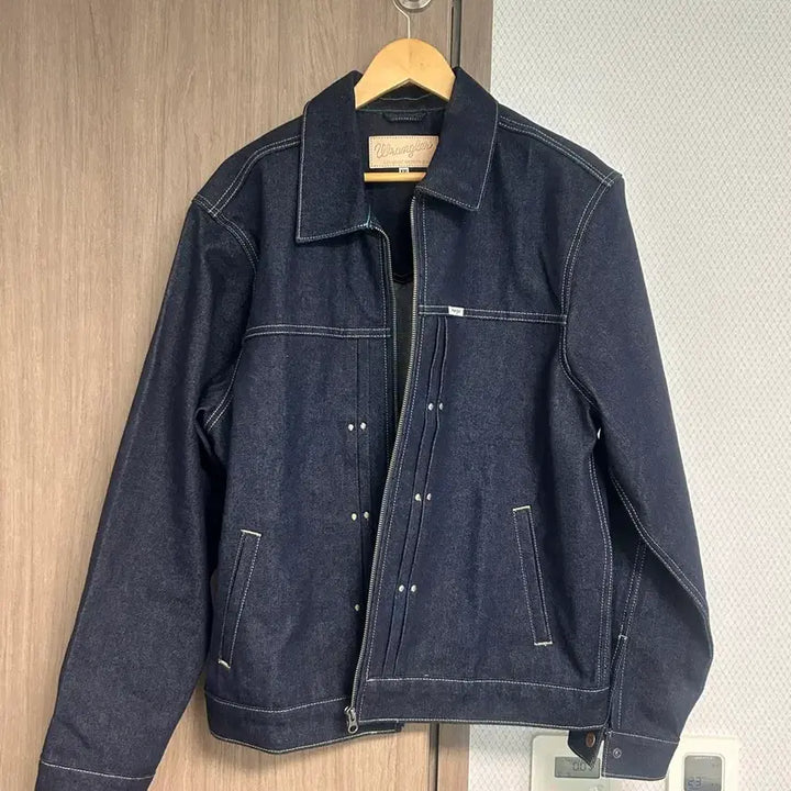 [BUNJANG] Wrangler Denim Jacket / Wrangler 랭글러 데님 자켓