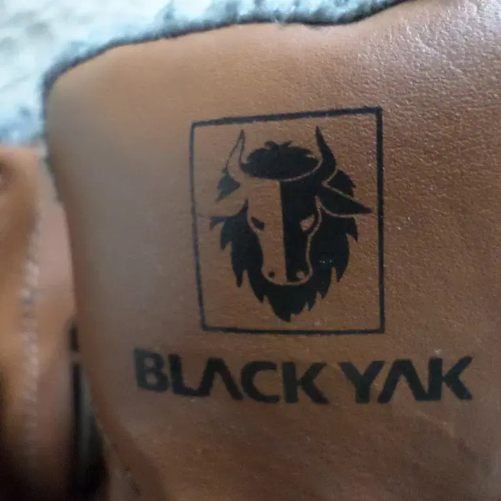 [BUNJANG] Black Yak Safety Shoes / 후루룩구제 275 새상품 블랙야크 안전화 중고 신발