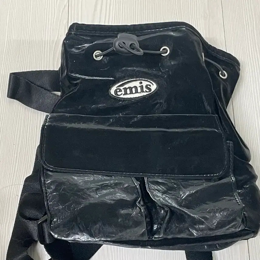 [BUNJANG] EAMES Mini Wappen Pocket Backpack Black / 이미스 미니 와펜 포켓 백팩 블랙