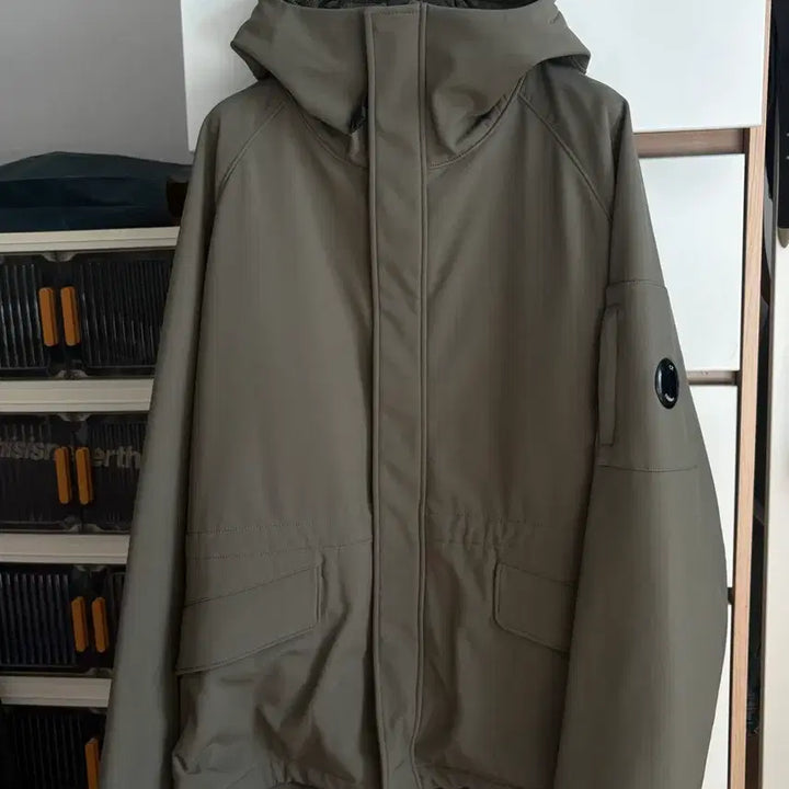 [BUNJANG] C.P. Company CP Shell Hooded Jacket - Khaki / C.P.컴퍼니 cp쉘 후드 자켓 카키 (50 사이즈,L)