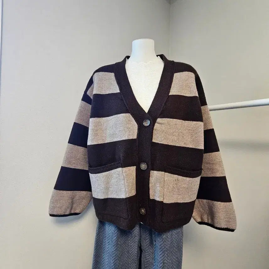 [BUNJANG] Striped V-Neck Wool Blend Cardigan Jacket / 스트라이프 브이넥 자켓겸 가디건  양모혼방