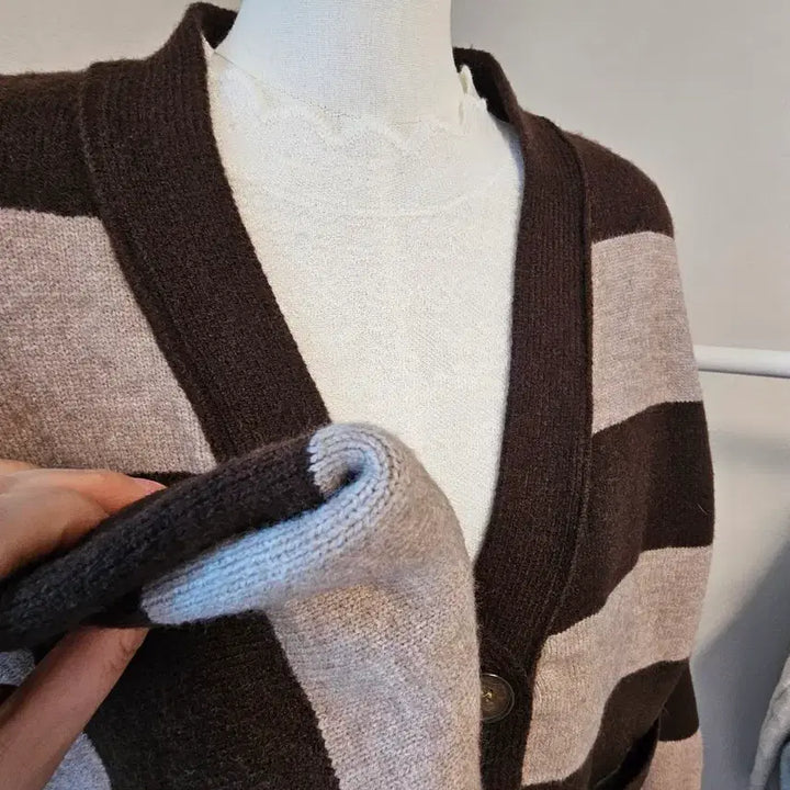 [BUNJANG] Striped V-Neck Wool Blend Cardigan Jacket / 스트라이프 브이넥 자켓겸 가디건  양모혼방