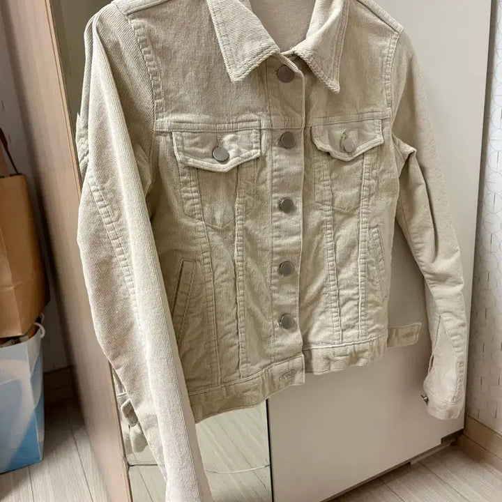 [BUNJANG] Creme Corduroy Jacket (Size S) / 에이블리 크림 코듀로이 자켓 S
