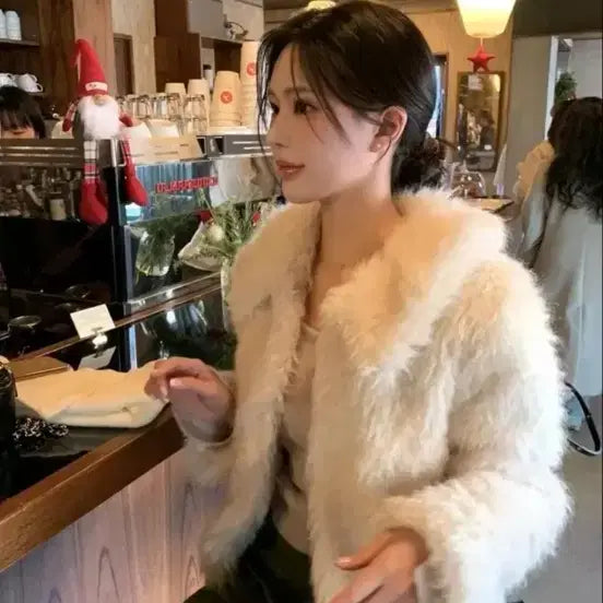 [BUNJANG] Shop Mimate Mary Fur Ivory Jumper / 샵 미메트 메리 퍼 아이보리